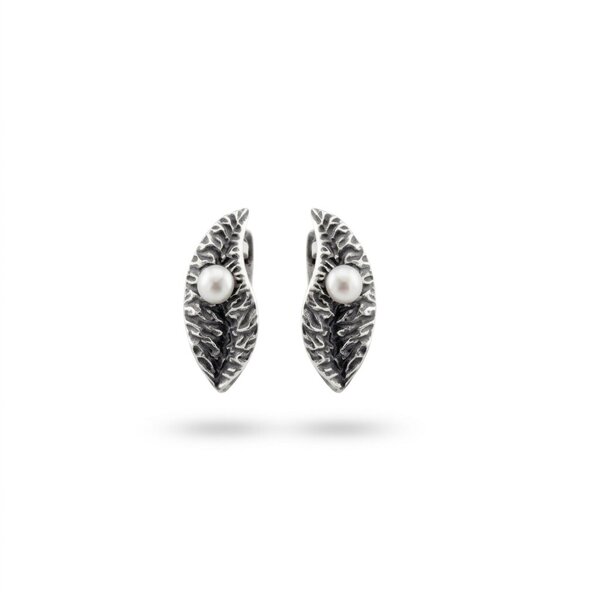Earrings with pearls 115109