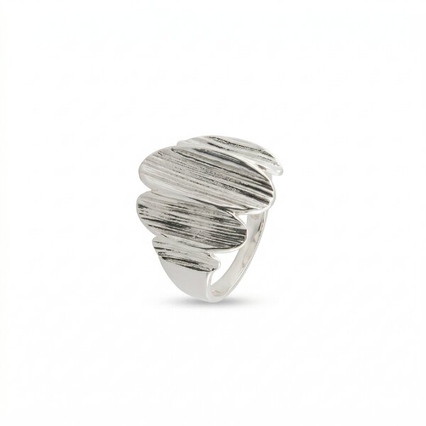 Silver ring 1546608