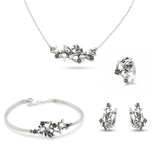 Large set with necklace 8000627