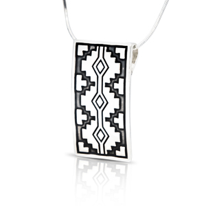 silver pendant 180302