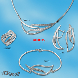 Large set with necklace 8000935
