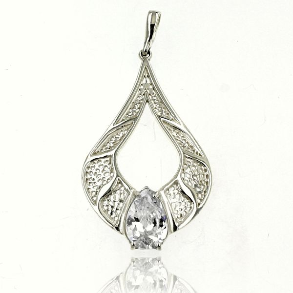 silver pendant stone 182132
